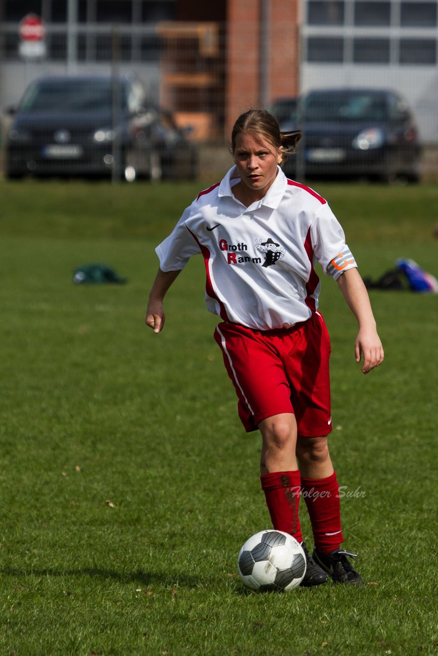 Bild 289 - Frauen Schmalfelder SV - TSV Siems : Ergebnis: 1:0